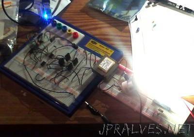 A Micro Solar Inverter - based on Arduino
