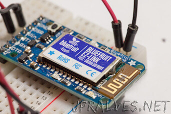 Build a wireless temperature & humidity sensor using the BlueFruit module!