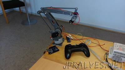 Joystick Controlled Robot Arm Using an Arduino
