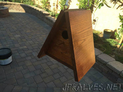 Timelapse Camera Birdhouse with Google Drive, Lodge-style