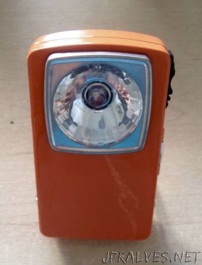 Joule Thief Flashlight for Used Batteries