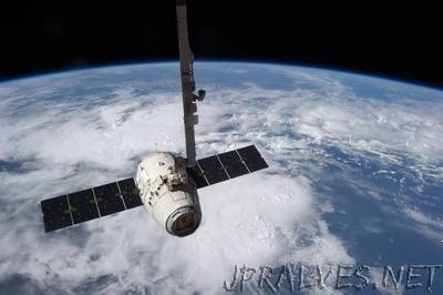 SpaceX Dragon Delivers NASA Cargo to Space Station After 24-Hour Delay