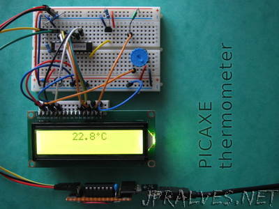 PICAXE Thermometer Prototype With DS18B20 Sensor and LCD Display