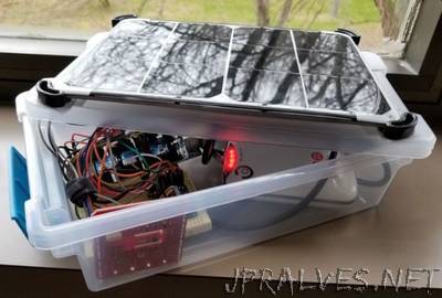 BLEWeather: a Portable Bluetooth Weather Station