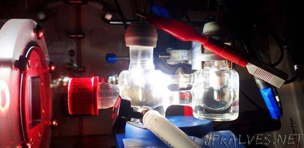 Scientists pioneer a new way to turn sunlight into fuel