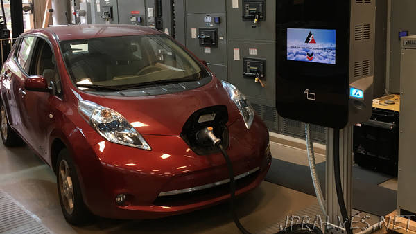 New Electric Car Charger is More Efficient, 10 Times Smaller Than Current Tech