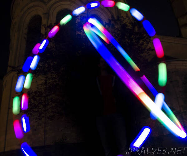 DIY RGB-LED Glow Poi With Remote Control