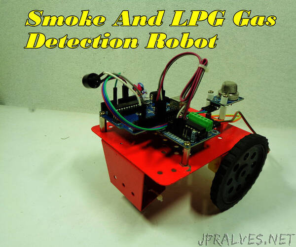 Smoke and LPG Gas Detection Robot