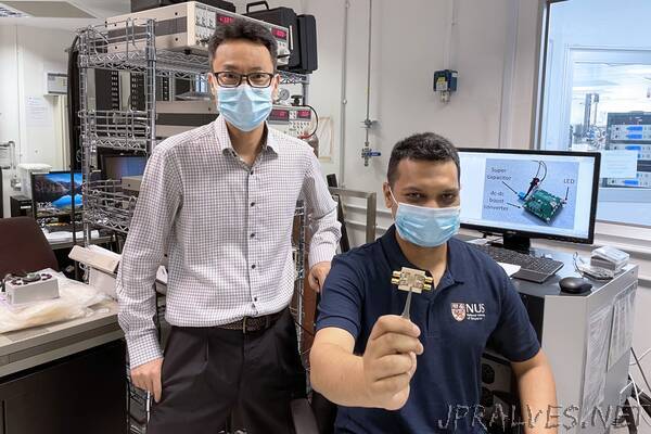 NUS engineers harvest WiFi signals to power small electronics