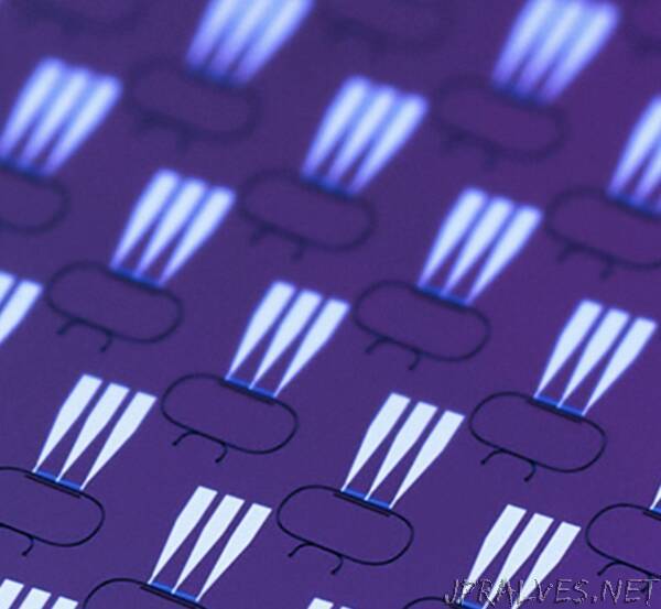 New photonic chip for isolating light may be key to miniaturizing quantum devices