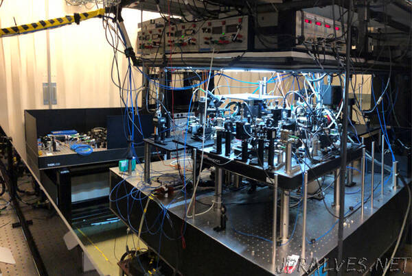 Probing the advantages of quantum sensors