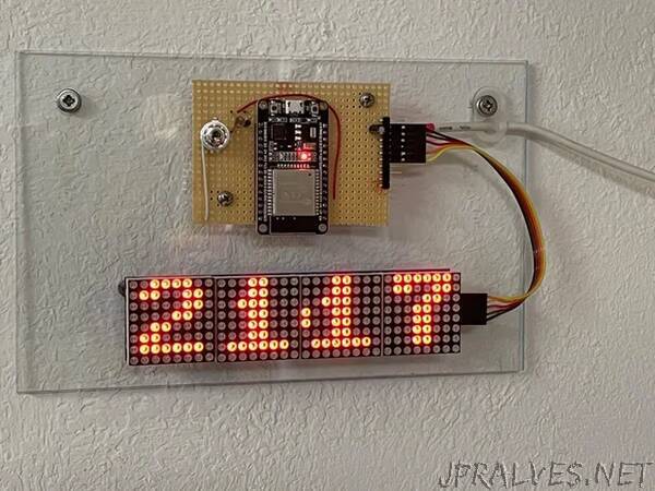 Simple LED Matrix Clock - Internet Time Synced - ESP32 Based