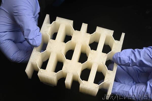 JHU-Created Material Could Lead to Lighter and Safer Helmets and Vehicles