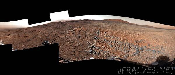 NASA’s Curiosity Mars Rover Reroutes Away From ‘Gator-Back’ Rocks