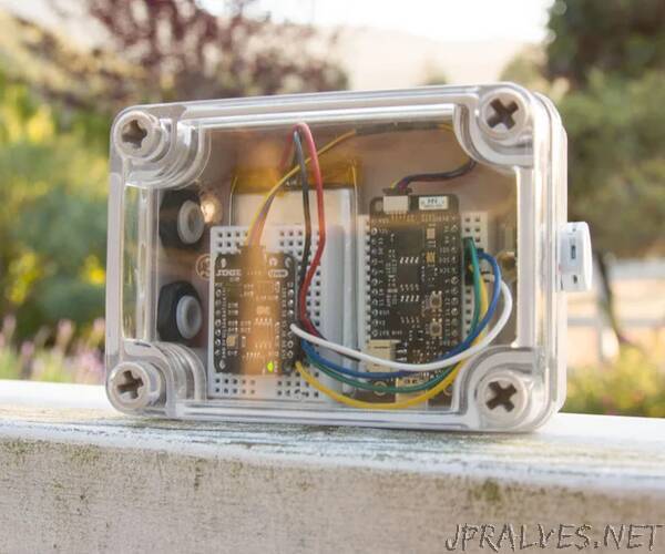 Tiny ESP8266 IoT Weather Station (Weatherproof)