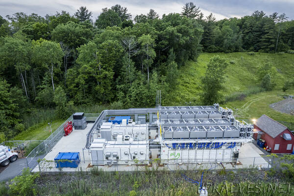Hydrogen fuel cells could provide emission free backup power at datacenters, Microsoft says