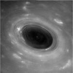 NASA Spacecraft Dives Between Saturn and Its Rings