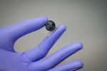 Stanford develops an electronic glove that gives robots a sense of touch