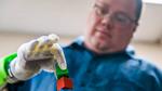 Minimuscles let amputees control a robot hand with their minds